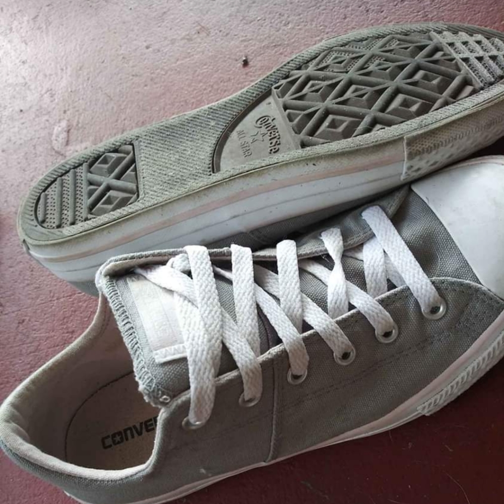 Converse